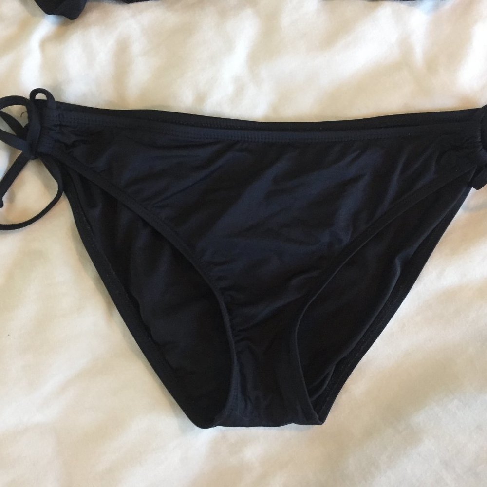 Mossimo Classic Black Halter Top & Side-Tie Bikini - Picture 6 of 8
